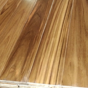 GỖ TEAK LÀO
